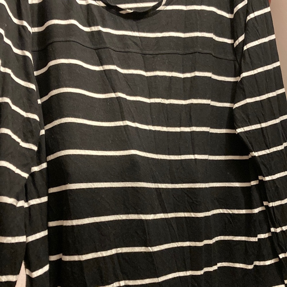 Black/White striped top